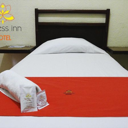Xpress Inn Hotel Веракруз Екстериор снимка